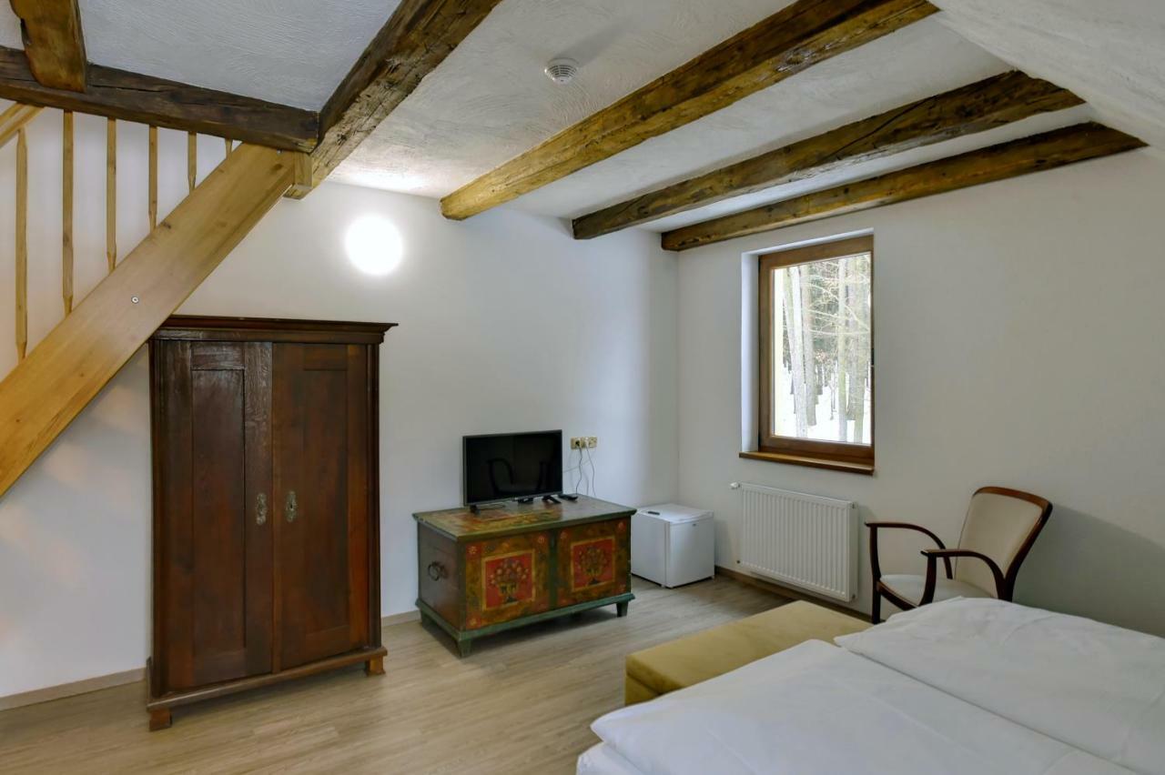 Zamecka Fortovna Obora - Forester House Kaznejov Екстер'єр фото
