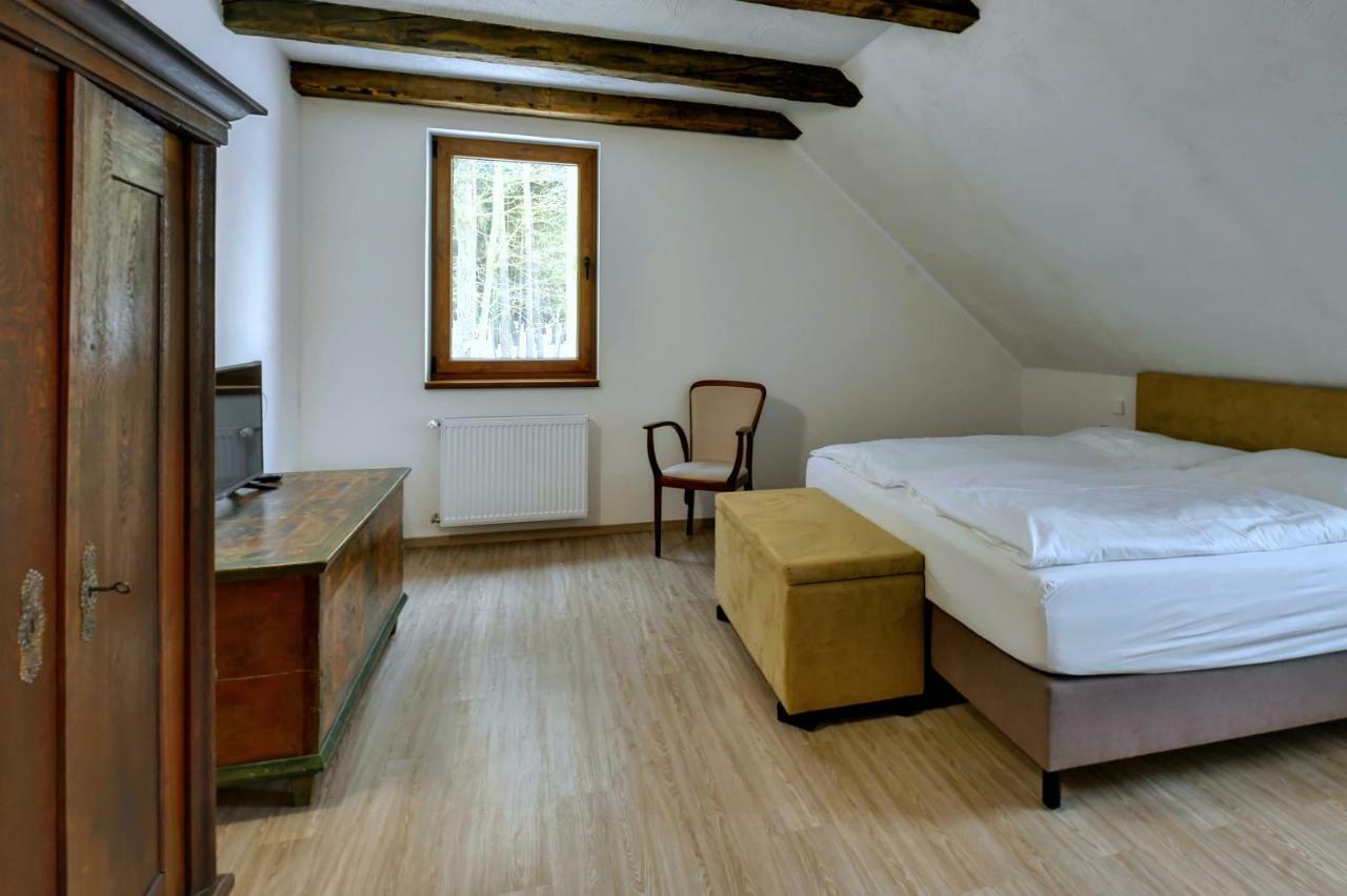 Zamecka Fortovna Obora - Forester House Kaznejov Екстер'єр фото