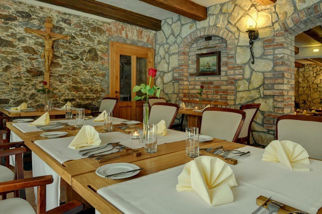 Zamecka Fortovna Obora - Forester House Kaznejov Екстер'єр фото